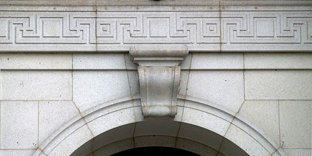 Keystone (architecture) - Wikipedia